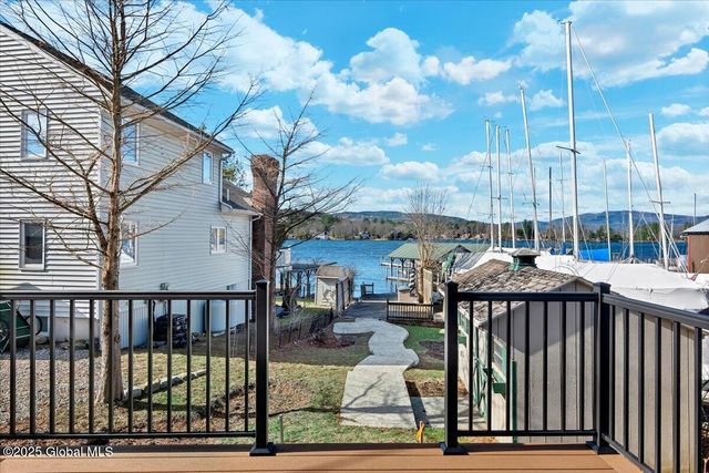 20 Brayton Road, Queensbury, NY 12845