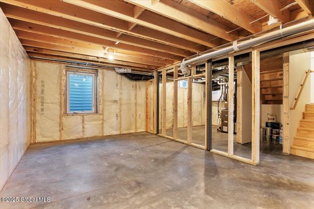 20 Brayton Road, Queensbury, NY 12845