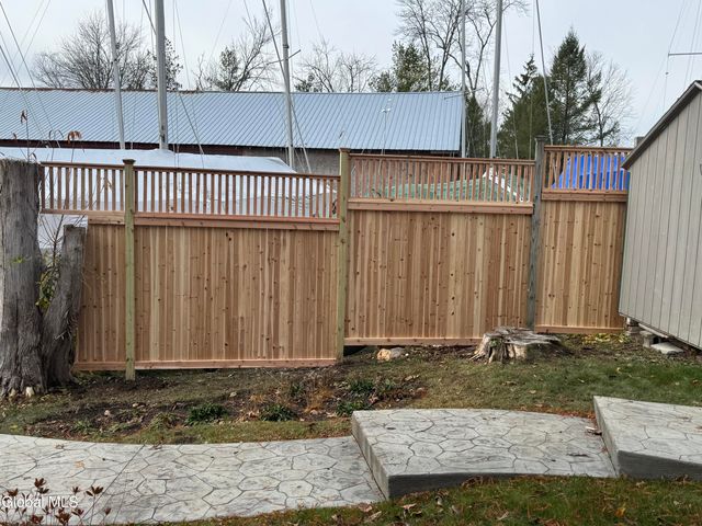 20 Brayton Road, Queensbury, NY 12845