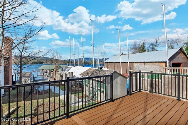 20 Brayton Road, Queensbury, NY 12845