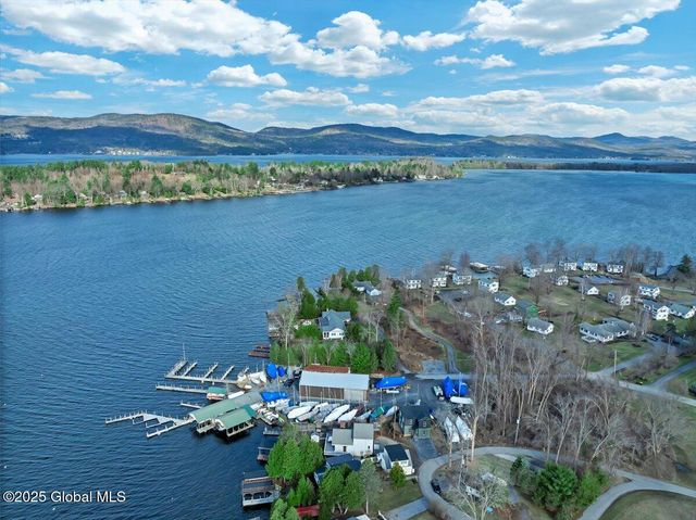 20 Brayton Road, Queensbury, NY 12845