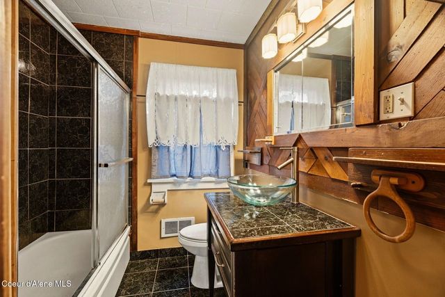 210 W 3rd Ave, Clark Fork, ID 83811