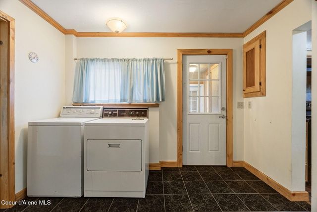 210 W 3rd Ave, Clark Fork, ID 83811