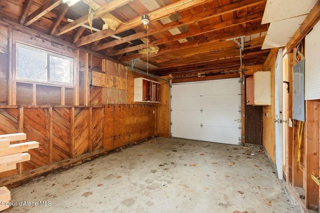 210 W 3rd Ave, Clark Fork, ID 83811