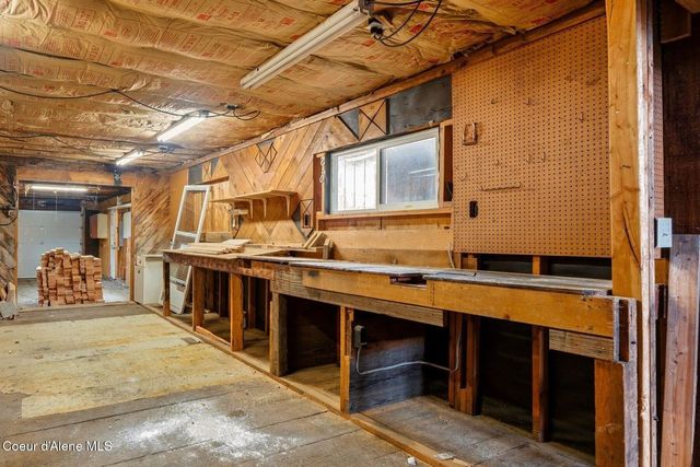 210 W 3rd Ave, Clark Fork, ID 83811