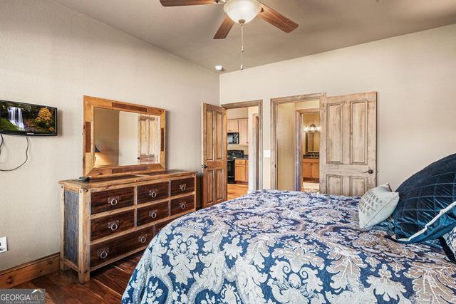 577 Beech Cove Drive, Hiawassee, GA 30546