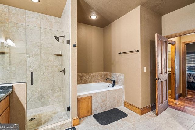 577 Beech Cove Drive, Hiawassee, GA 30546