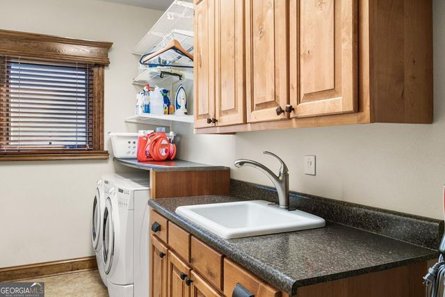 577 Beech Cove Drive, Hiawassee, GA 30546