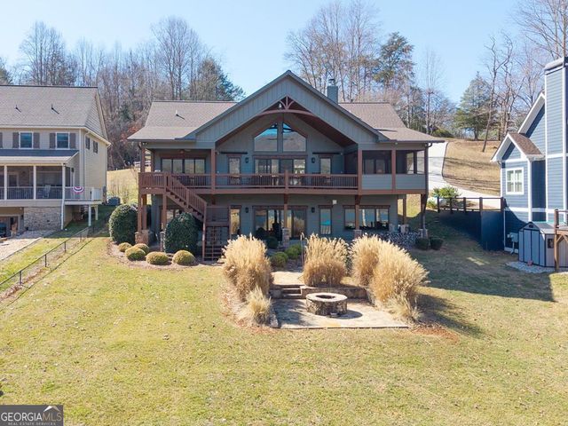 577 Beech Cove Drive, Hiawassee, GA 30546