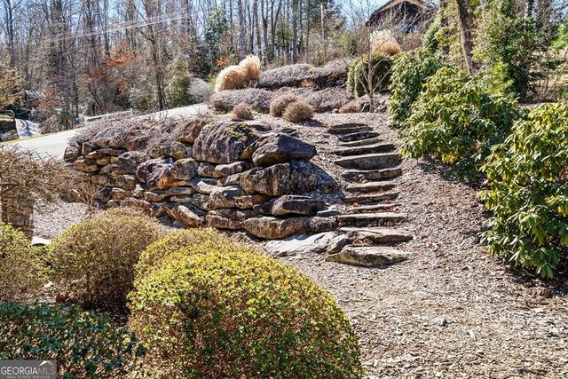 577 Beech Cove Drive, Hiawassee, GA 30546