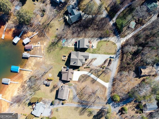 577 Beech Cove Drive, Hiawassee, GA 30546