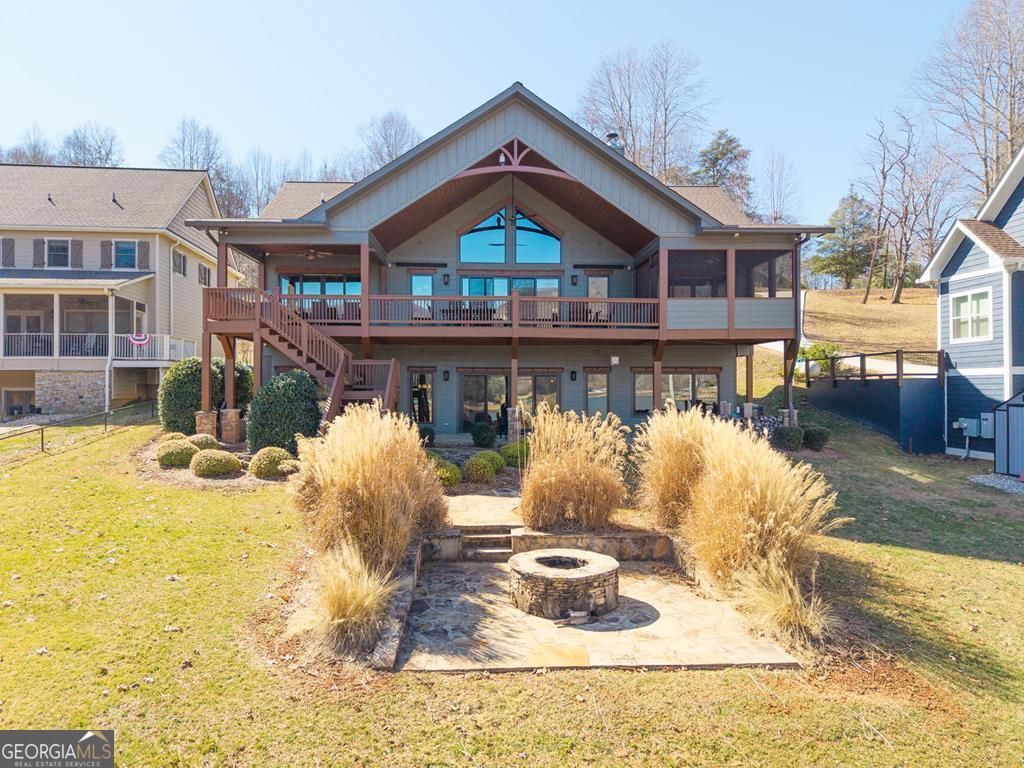 577 Beech Cove Drive, Hiawassee, GA 30546