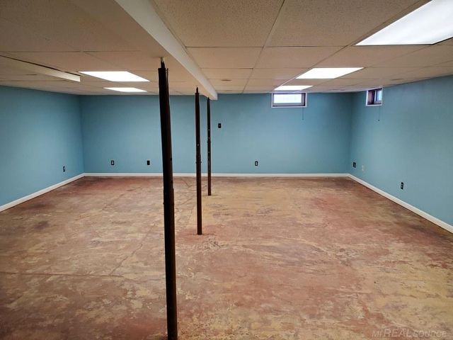 816 Virginia Avenue, Marysville, MI 48040