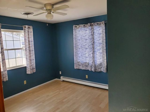 816 Virginia Avenue, Marysville, MI 48040