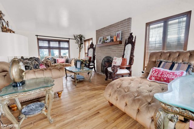 38831 Townhall Street, Harrison Twp, MI 48045