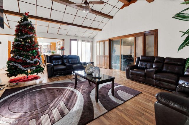 38831 Townhall Street, Harrison Twp, MI 48045