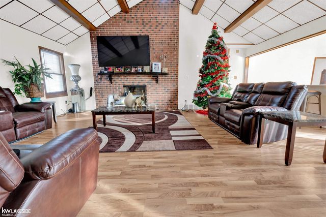 38831 Townhall Street, Harrison Twp, MI 48045