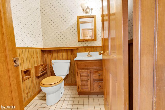 38831 Townhall Street, Harrison Twp, MI 48045