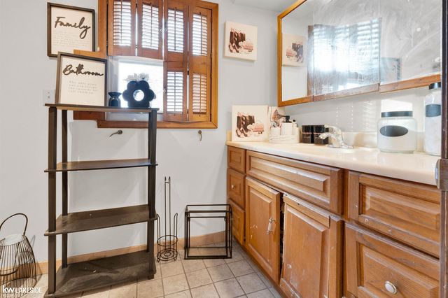 38831 Townhall Street, Harrison Twp, MI 48045