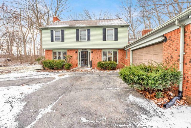 38831 Townhall Street, Harrison Twp, MI 48045