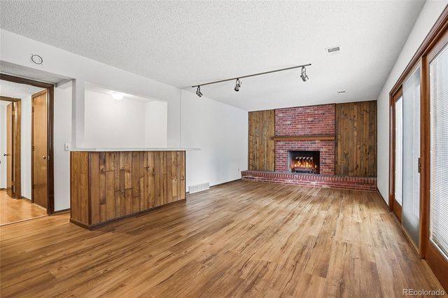 2009 S Macon Way, Aurora, CO 80014