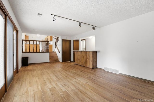 2009 S Macon Way, Aurora, CO 80014
