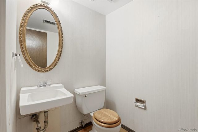 2009 S Macon Way, Aurora, CO 80014