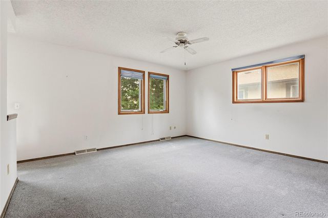 2009 S Macon Way, Aurora, CO 80014