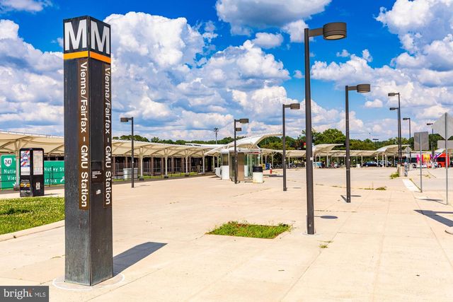 9127 SOUTHWICK ST, Fairfax, VA 22031