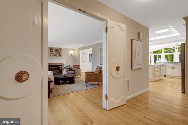 9127 SOUTHWICK ST, Fairfax, VA 22031