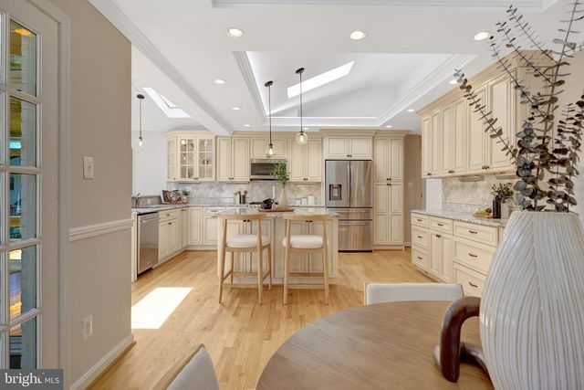 9127 SOUTHWICK ST, Fairfax, VA 22031