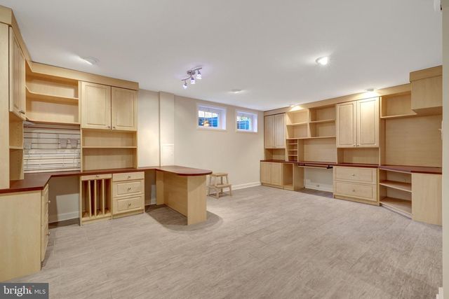 9127 SOUTHWICK ST, Fairfax, VA 22031