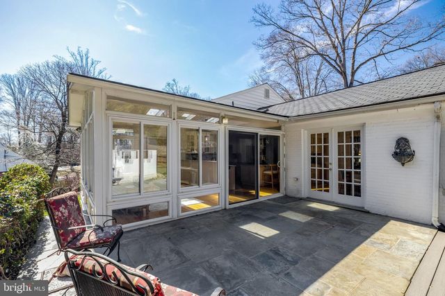 9127 SOUTHWICK ST, Fairfax, VA 22031