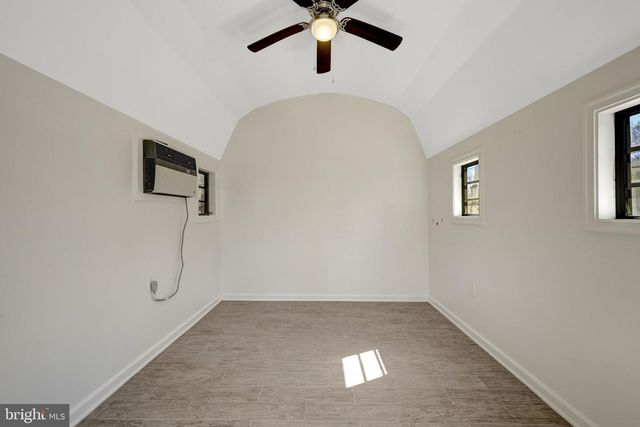 9127 SOUTHWICK ST, Fairfax, VA 22031