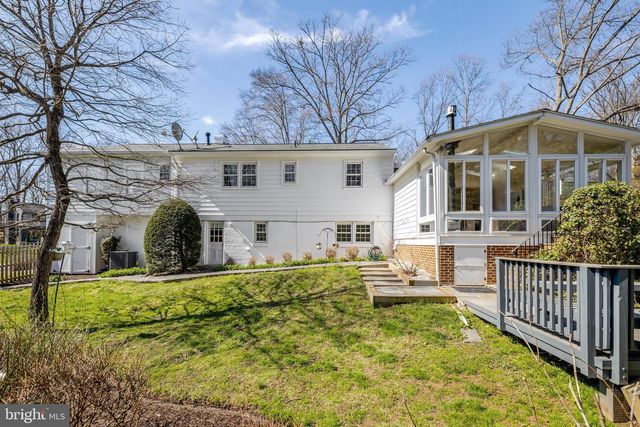 9127 SOUTHWICK ST, Fairfax, VA 22031