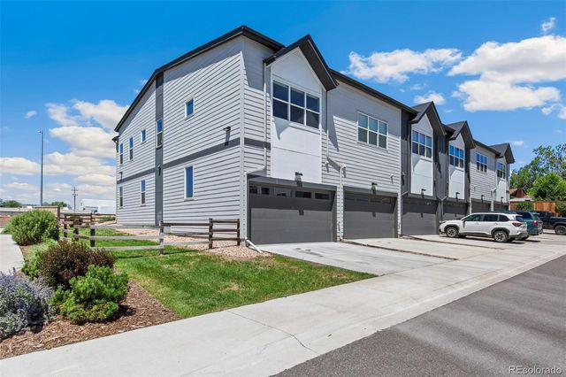 6305 King Court, Denver, CO 80221