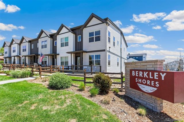 6305 King Court, Denver, CO 80221