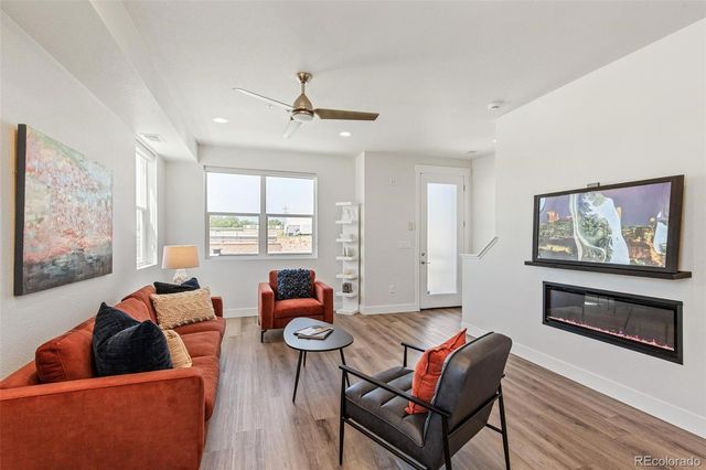 6305 King Court, Denver, CO 80221