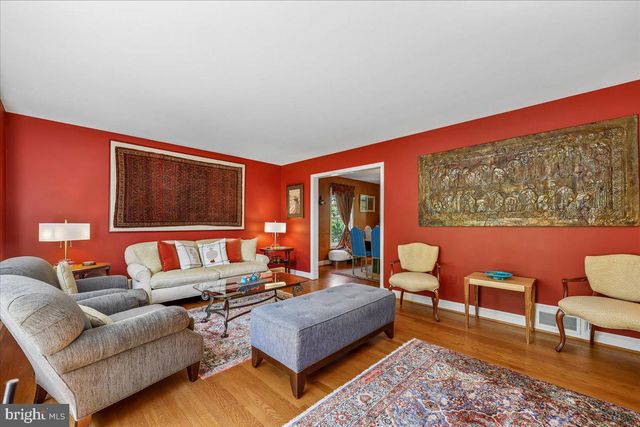 6 OLD STAGE CT, Rockville, MD 20852