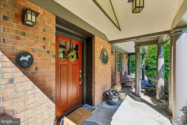 6 OLD STAGE CT, Rockville, MD 20852