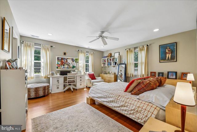 6 OLD STAGE CT, Rockville, MD 20852