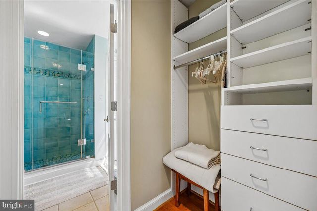 6 OLD STAGE CT, Rockville, MD 20852