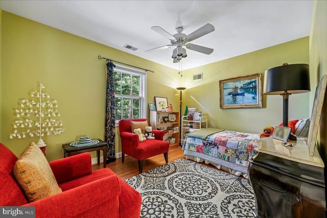 6 OLD STAGE CT, Rockville, MD 20852