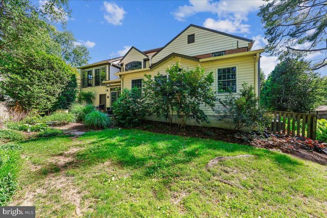 6 OLD STAGE CT, Rockville, MD 20852