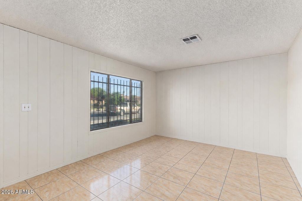 2228 N 47TH Drive, Phoenix, AZ 85035 — photo 3