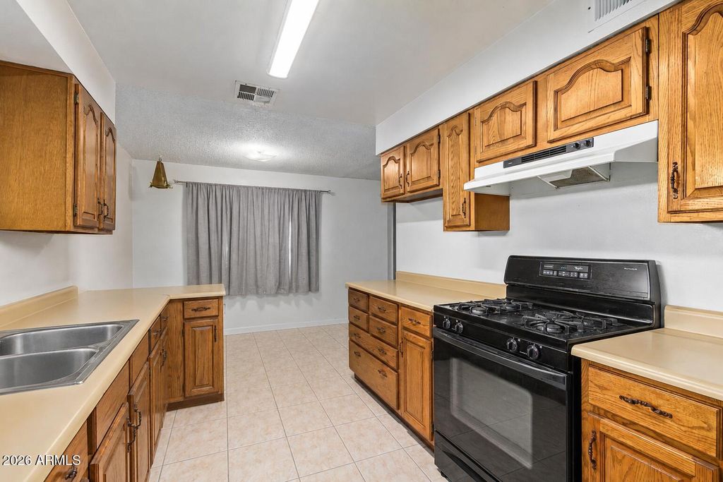 2228 N 47TH Drive, Phoenix, AZ 85035 — photo 4