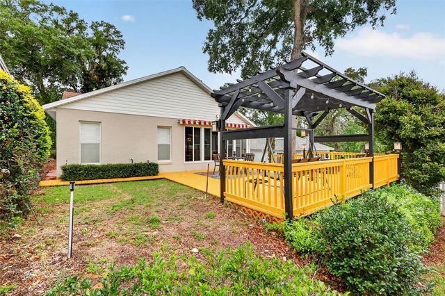 57 TOWNHILL DRIVE, Eustis, FL 32726