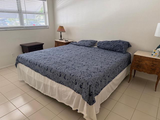 5208 NE 24th Terrace F106, Fort Lauderdale, FL 33308