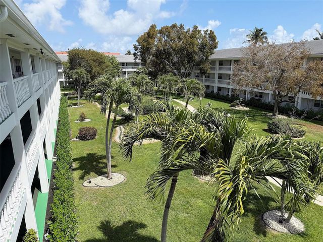 5208 NE 24th Terrace F106, Fort Lauderdale, FL 33308