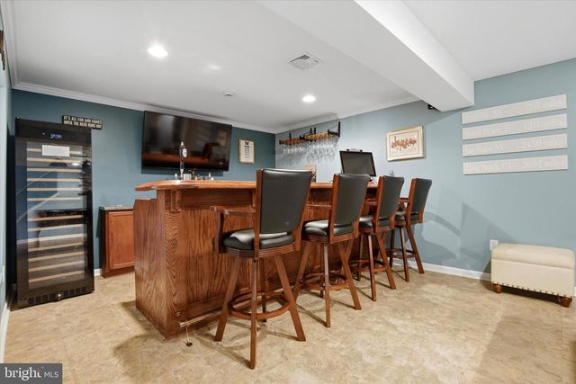 17 CARRIAGE CIR, Royersford, PA 19468